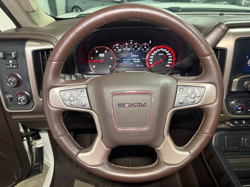 Used 2016 GMC Sierra 2500 Denali w/ Duramax Plus Package image 16