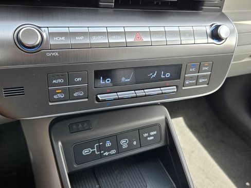 New 2026 Hyundai Kona Limited FWD image 9