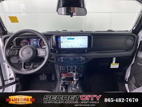 New 2026 Jeep Wrangler Unlimited Rubicon w/ Steel Bumper Group image 30