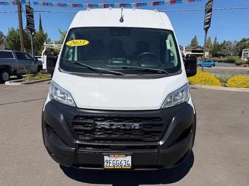 Used 2023 RAM ProMaster 3500 FWD image 2