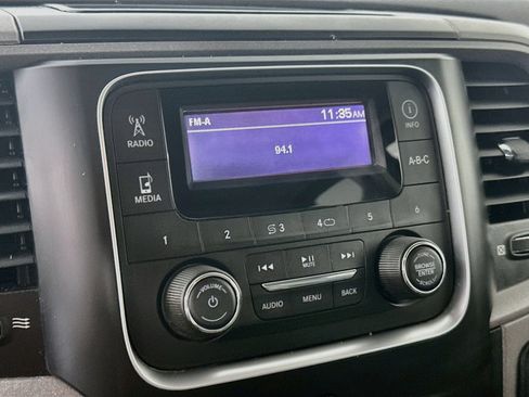 Used 2017 RAM 1500 Express AWD/4WD image 15