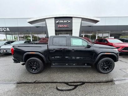 New 2026 GMC Canyon Elevation w/ Convenience Package