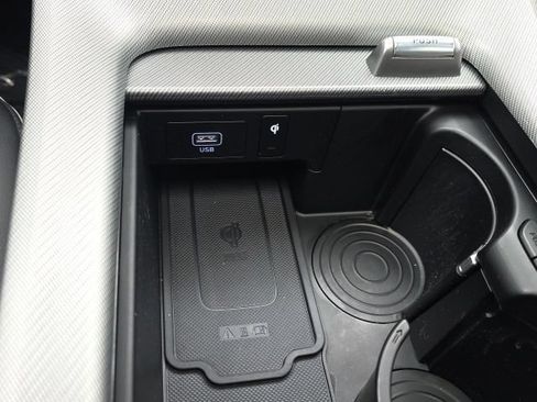 Certified 2024 Hyundai Palisade SEL FWD image 21