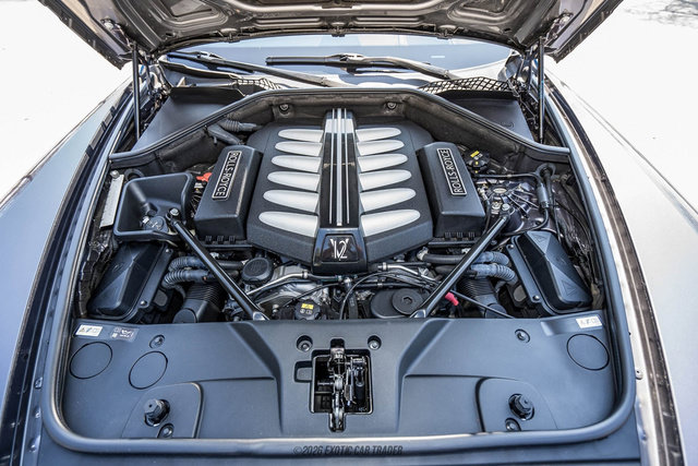 Used 2016 Rolls-Royce Wraith RWD image 13