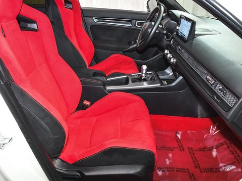 Used 2025 Honda Civic Type R image 55