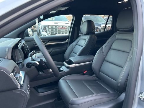 New 2026 GMC Terrain Elevation w/ Elevation Premium Package image 16