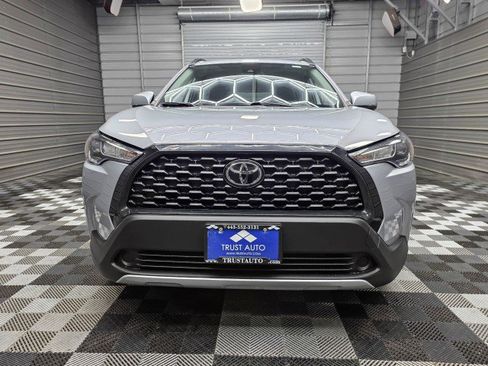 Used 2022 Toyota Corolla Cross LE w/ Moonroof Package AWD/4WD image 3