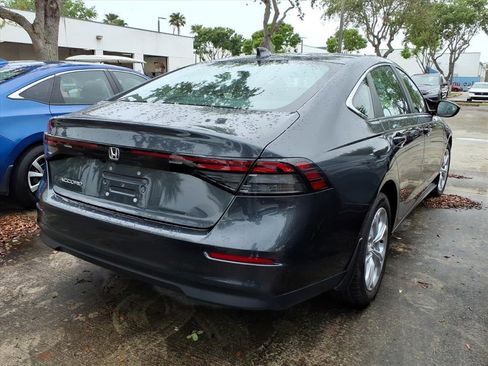 Used 2024 Honda Accord LX image 10
