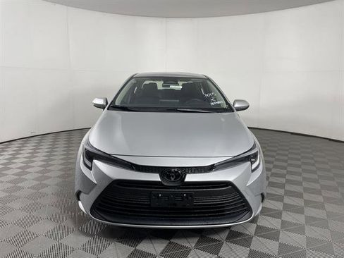 New 2026 Toyota Corolla LE image 2