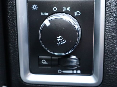 Used 2016 RAM 1500 Big Horn image 28