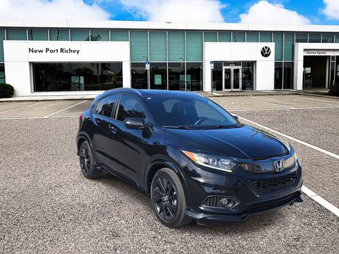 Used 2022 Honda HR-V Sport image 2