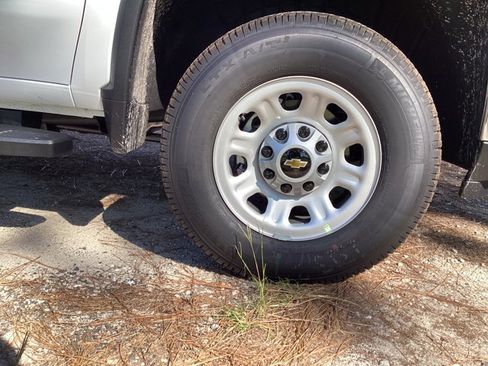 New 2026 Chevrolet Silverado 2500 W/T w/ WT/CX Safety Package image 9