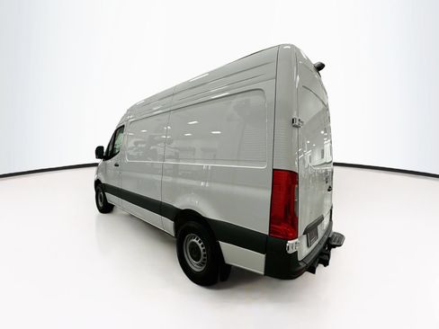 Used 2026 Mercedes-Benz Sprinter 2500 image 6