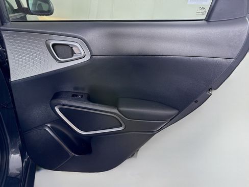 Used 2024 Kia Soul LX w/ Option Group 015 image 27