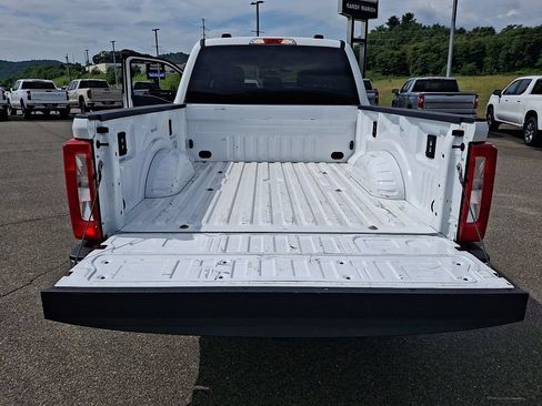 Used 2024 Ford F250 XLT AWD/4WD image 29