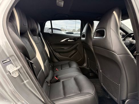 Used 2018 INFINITI QX30 Sport w/ Sport Leather Package image 30