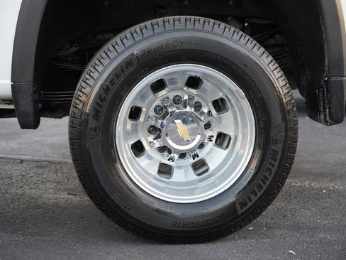 Used 2024 Chevrolet Silverado 3500 High Country w/ Technology Package image 49