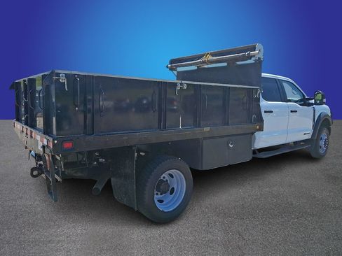 Used 2023 Ford F550 4x4 Crew Cab Super Duty image 4