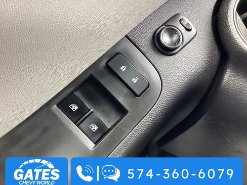 Used 2013 Chevrolet Camaro LS RWD image 16