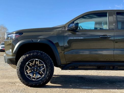 Certified 2025 Chevrolet Colorado ZR2 w/ Technology Package image 13