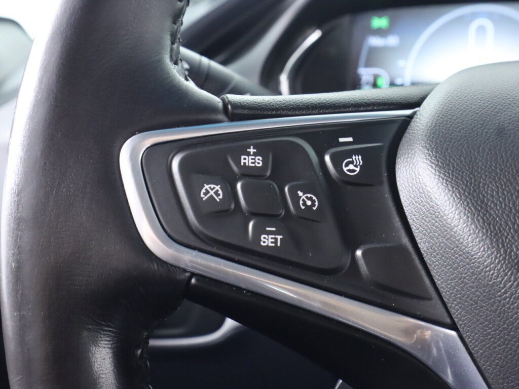 Used 2018 Chevrolet Bolt LT FWD image 12
