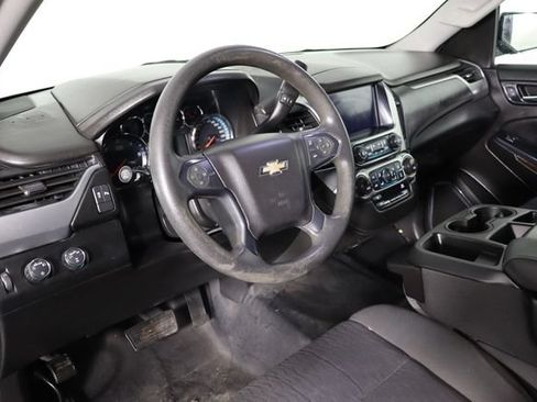 Used 2018 Chevrolet Tahoe 4WD image 19