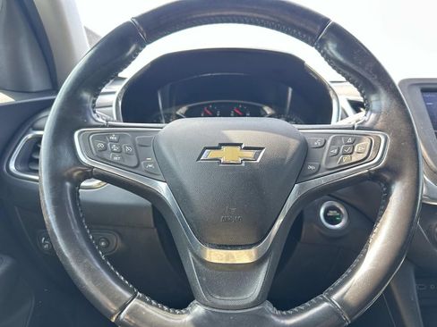 Used 2020 Chevrolet Equinox LT w/ Driver Convenience Package AWD/4WD image 20