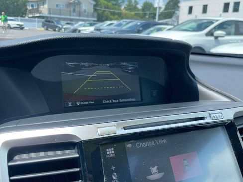 Used 2016 Honda Accord Touring image 29