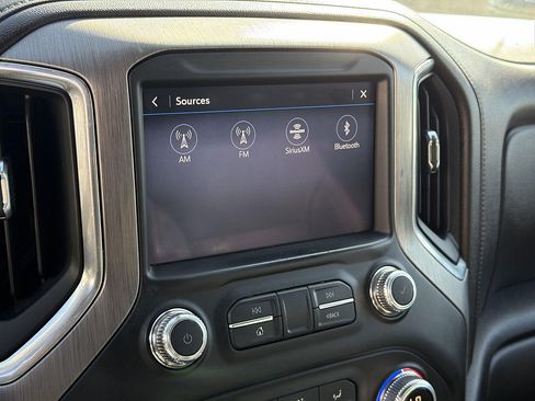 Used 2019 GMC Sierra 1500 Denali w/ Denali Ultimate Package AWD/4WD image 12