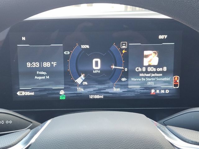 Used 2025 Chevrolet Equinox EV LT FWD image 7