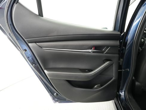 Used 2020 MAZDA MAZDA3 AWD Hatchback w/ Premium Pkg image 32