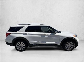 Used 2021 Ford Explorer Limited w/ Equipment Group 301A video 4