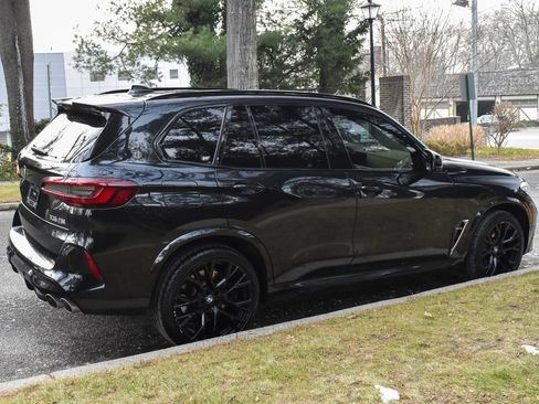 Used 2021 BMW X5 M w/ Executive Package image 7