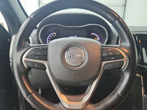 Certified 2022 Jeep Grand Cherokee Limited AWD/4WD image 7