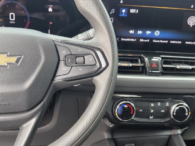 Used 2025 Chevrolet TrailBlazer LT AWD/4WD image 22