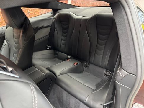 Used 2022 BMW M850i xDrive M850i xDrive image 11