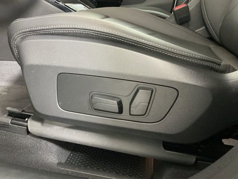 Certified 2025 BMW X1 xDrive28i w/ Convenience Package image 21