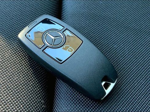 Used 2025 Mercedes-Benz Sprinter 2500 image 22