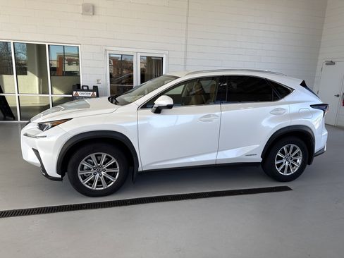 Used 2020 Lexus NX 300h NX 300h image 3