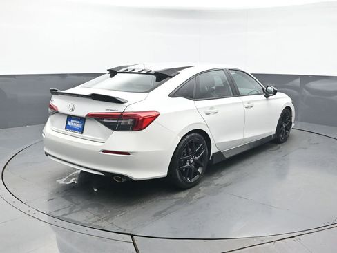 Used 2022 Honda Civic Sport image 6