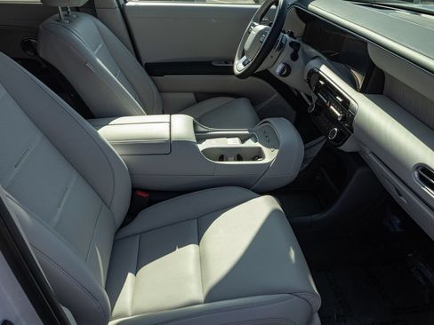 Used 2026 Hyundai Palisade Calligraphy FWD image 34