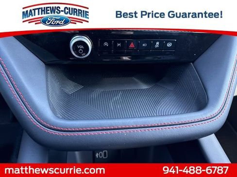 New 2026 Ford Explorer ST-Line w/ ST-Line Street Pack image 21