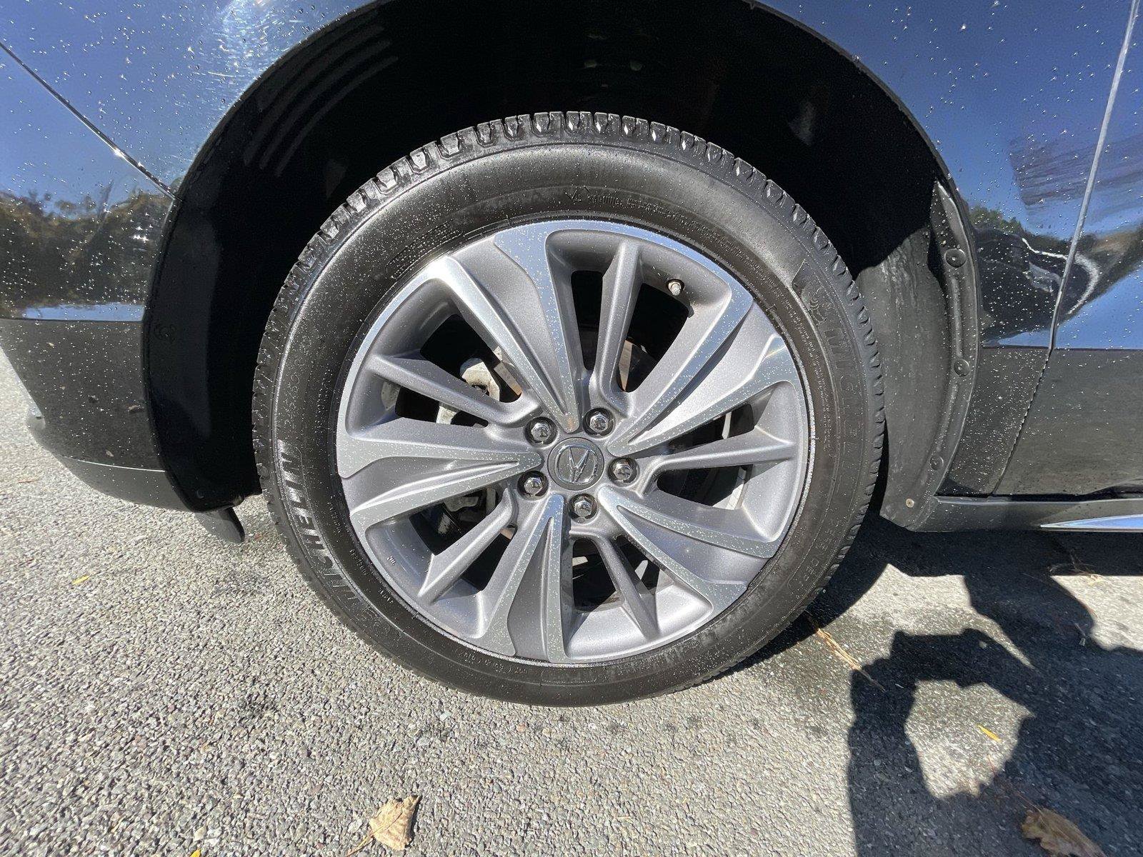 Used 2018 Acura MDX w/ Tech & Entertainment Pkg AWD/4WD image 28