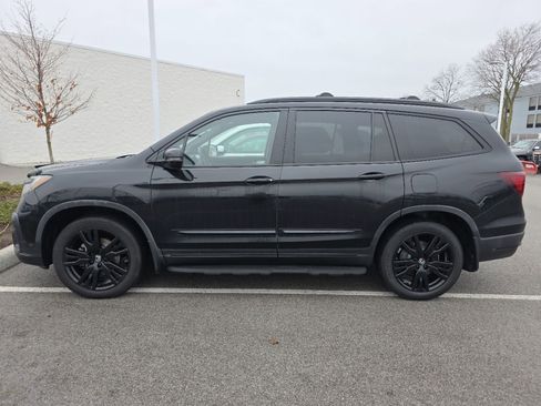 Certified 2022 Honda Pilot Black Edition image 4