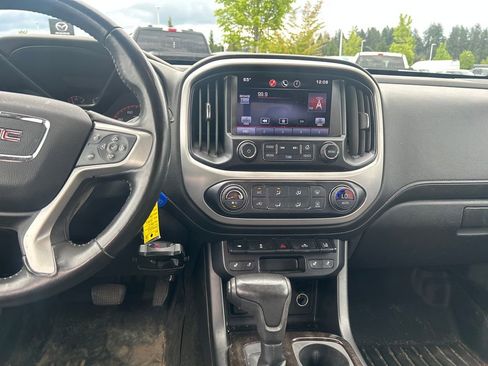 Used 2015 GMC Canyon SLT AWD/4WD image 23