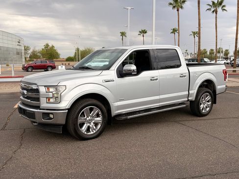 Used 2017 Ford F150 Lariat w/ Equipment Group 502A Luxury AWD/4WD image 2