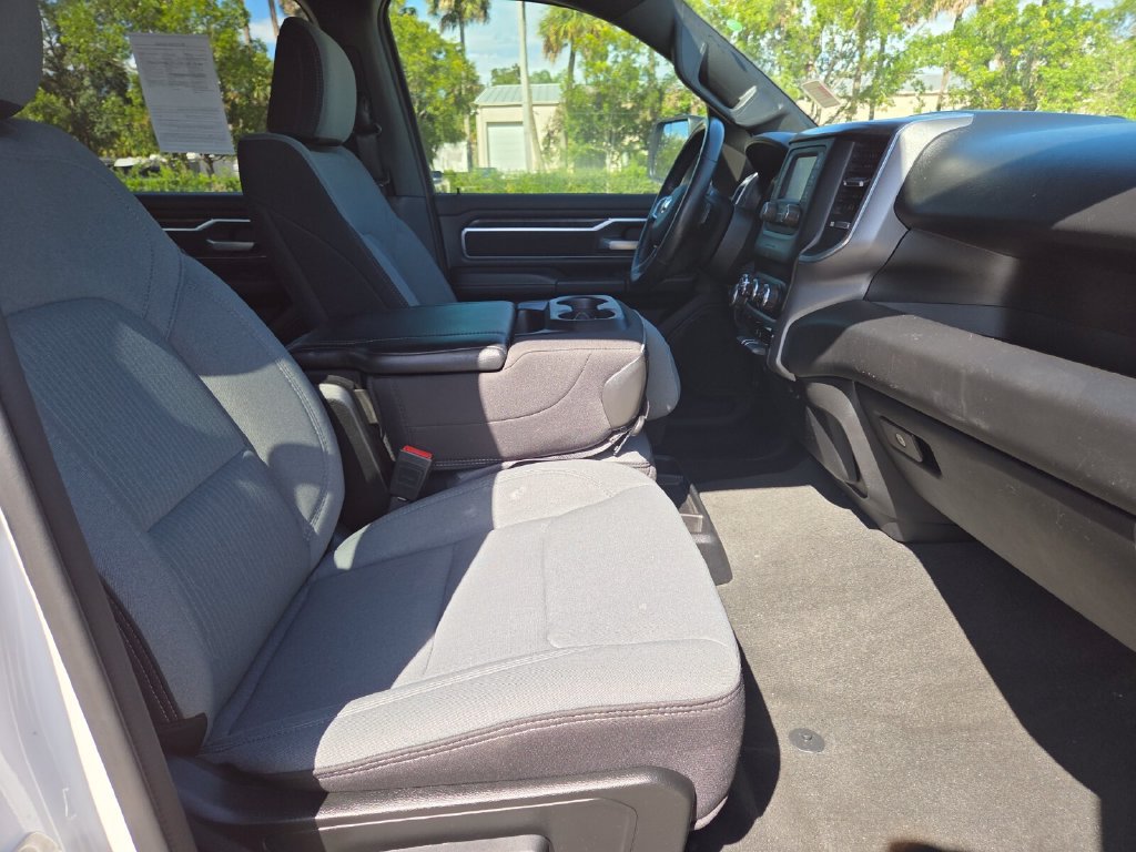 Used 2024 RAM 1500 Big Horn RWD image 15