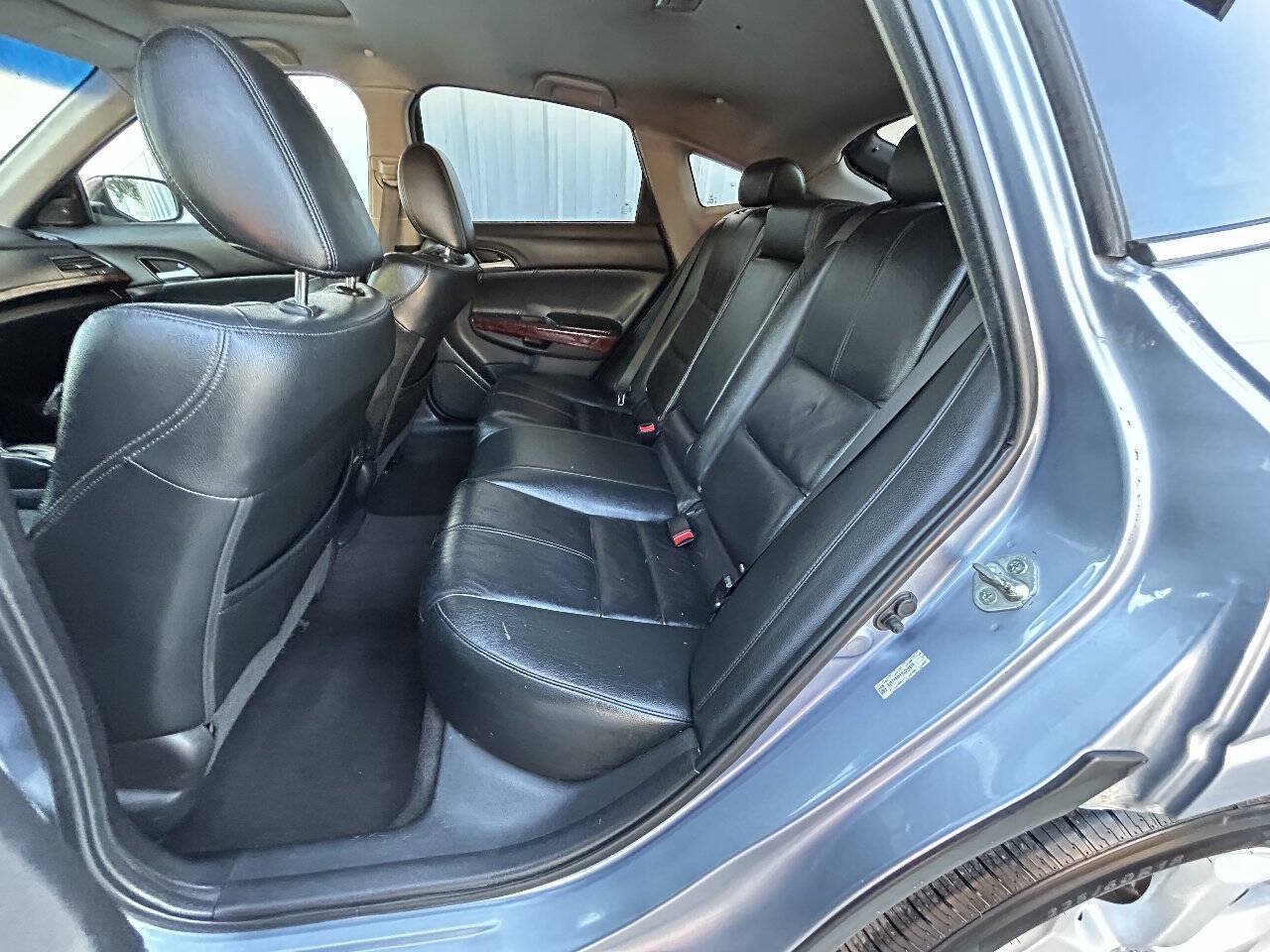 Used 2011 Honda Crosstour EX-L image 21