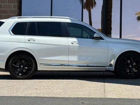 Used 2021 BMW X7 xDrive40i w/ Premium Package AWD/4WD image 15