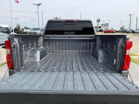 Used 2019 Chevrolet Silverado 1500 LT w/ Texas Edition RWD image 8